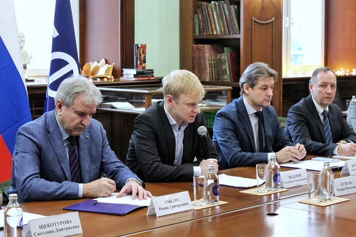 В БФУ прошло первое заседание попечительского совета Института управления и территориального развития |  5