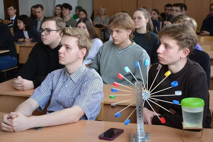 В Центре развития современных компетенций детей БФУ подвели итоги конкурса «Звезда Будущего» |  6