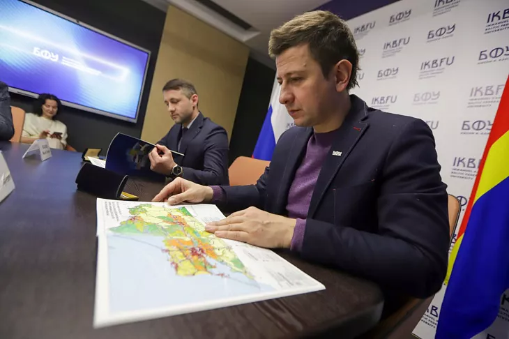 «Готовы трудоустраивать, брать на&nbsp;практику и&nbsp;помогать»: БФУ и&nbsp;Черняховск подписали соглашение о&nbsp;сотрудничестве |  6