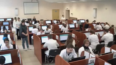 Студенты Медицинского колледжа БФУ им. И. Канта успешно выступили на Всероссийской олимпиаде по терапии