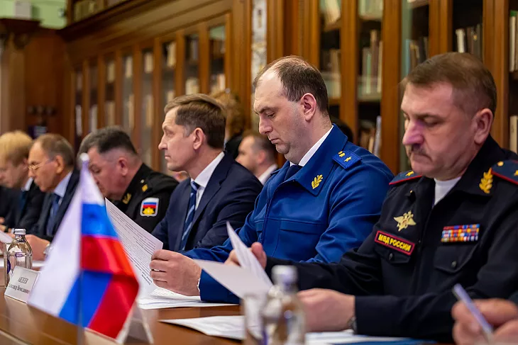 На базе БФУ прошло выездное совещание комиссии Совета Федерации по&nbsp;защите суверенитета |  3