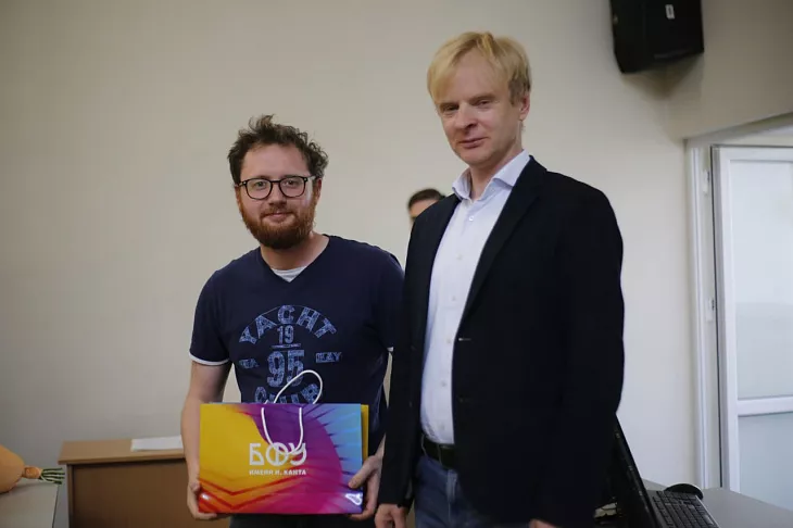 В БФУ поздравили сотрудников, защитивших кандидатские диссертации  |  4