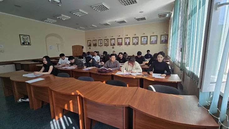 Студенты БФУ им.&nbsp;И.&nbsp;Канта из&nbsp;Китая и&nbsp;Туркмении — в&nbsp;числе отличников Тотального диктанта 2026 |  6