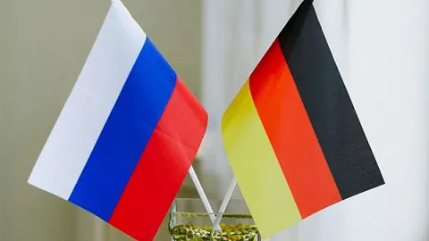 Исследователь БФУ прошел стажировку по созданию тонкоплёночных материалов в Германии