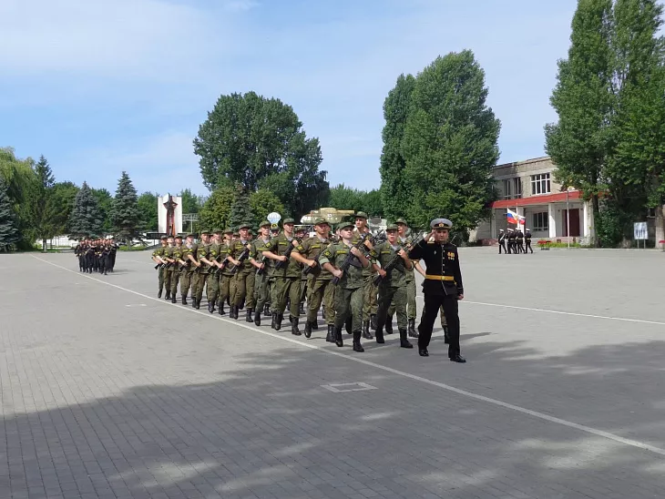 Студенты ВУЦ БФУ первого набора приступили к завершающему этапу военной подготовки  |  2