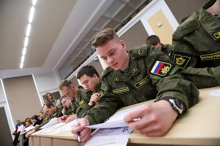 «Диктант Победы» в&nbsp;БФУ им.&nbsp;И.&nbsp;Канта собрал более двухсот участников |  11