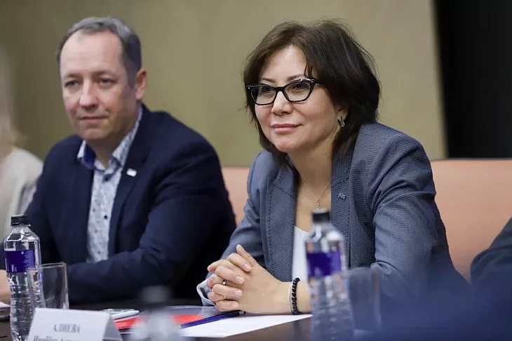 Ключевая ставка, ценовая стабильность и инфляция: советник Председателя Банка России прочитал лекцию для студентов БФУ им. И. Канта  |  5