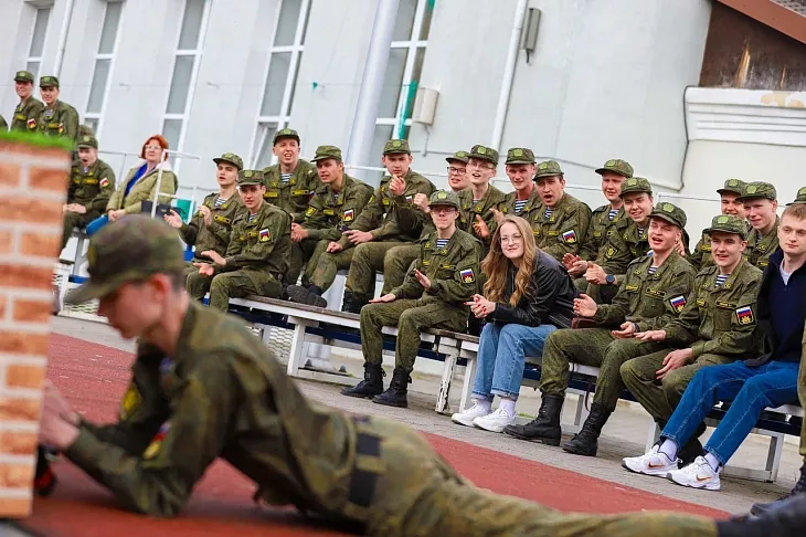 Стрельба, эстафеты, канат: в Военном учебном центре определили самый спортивный взвод |  9