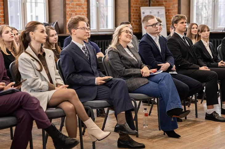 Стратегия, вызовы, планирование: студенты БФУ им. И. Канта вошли в состав Молодежного правительства Калининградской области |  3