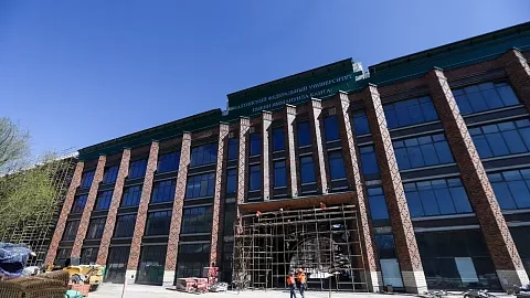 В корпусе «Биомед» кампуса «Кантиана» завершилось остекление