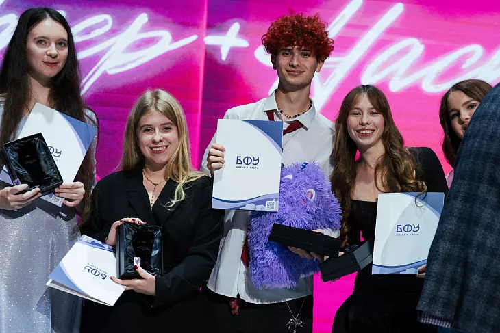 Ко Дню добровольчества: в БФУ им. И. Канта чествовали волонтеров и наставников на Премии «Пурпурное сердце – 2025» |  3