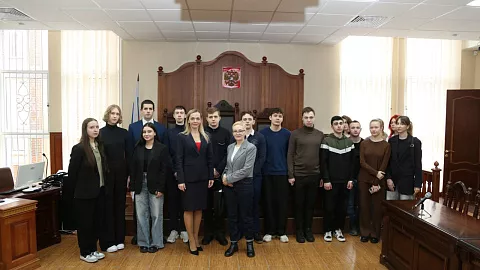 Открытый диалог: в Калининградском областном суде прошла экскурсия для будущих юристов