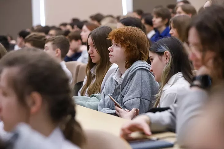 Сигнал из&nbsp;космоса принят: в&nbsp;БФУ им.&nbsp;И.&nbsp;Канта определили лучших молодых радиоинженеров |  4