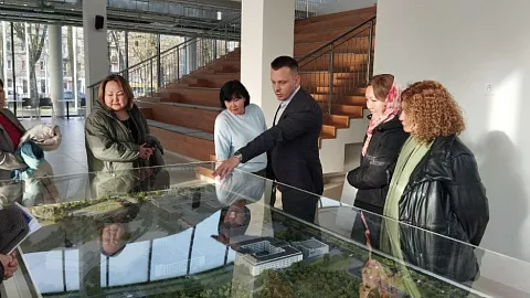 Практики управления образовательными программами: в&nbsp;БФУ им.&nbsp;И.&nbsp;Канта состоялась серия рабочих встреч с&nbsp;сотрудниками КалмГУ