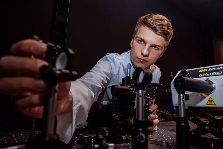 Инженеры-физики для космоса: в БФУ стартует набор на обновленную программу инженерного образования |  3