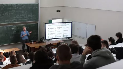 Для студентов БФУ провели серию лекций по&nbsp;профилактике незаконного оборота наркотиков