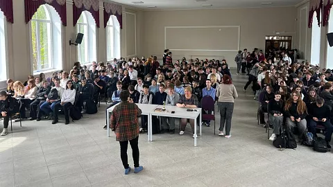 Преподаватели и студенты БФУ им. И. Канта приняли участие в географической неделе для школьников