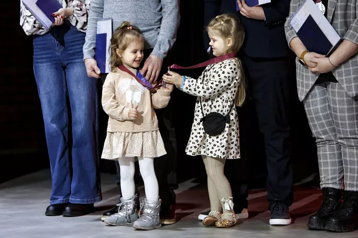 В БФУ им.&nbsp;И.&nbsp;Канта вручили дипломы о&nbsp;высшем образовании выпускникам программы «Строительство» |  3