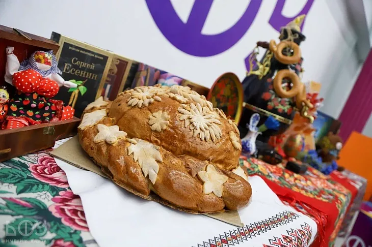 Праздник русского языка в&nbsp;БФУ объединил студентов из&nbsp;девяти стран мира |  8
