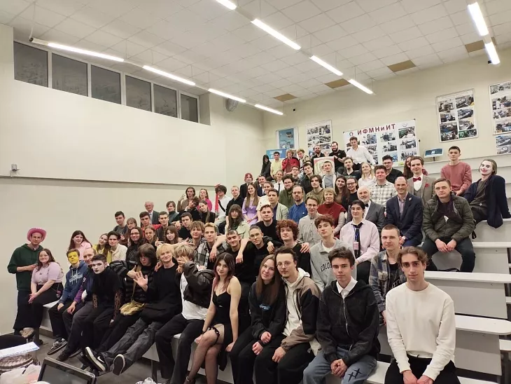 Бессонные ночи, юмор и&nbsp;драйв: как&nbsp;в&nbsp;БФУ отпраздновали «День ФизМата 2026» |  6