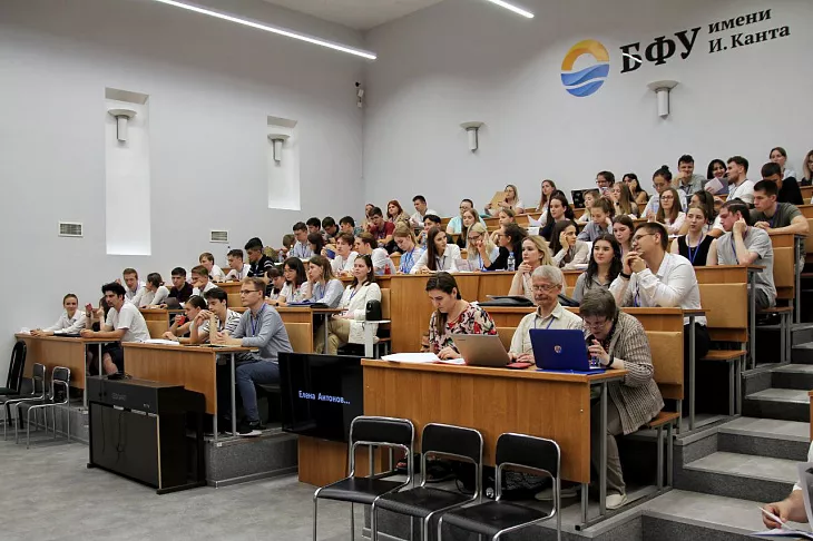 Стартовала XI Международная летняя школа «Профессиональные навыки юриста: путь к&nbsp;успеху»  |  1