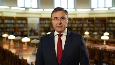 Валерий Фальков поздравил преподавателей высшей школы с профессиональным праздником