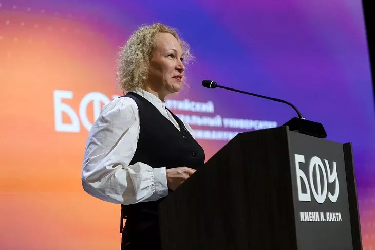 Шоу талантов, викторины и&nbsp;круассаны: студенты-лингвисты отметили День французского языка |  6