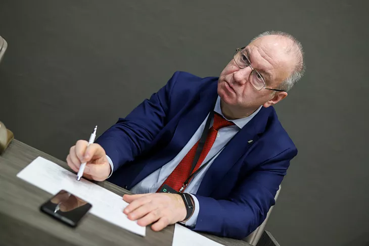Стартовали защиты научных докладов участников Международной олимпиады по философии |  4