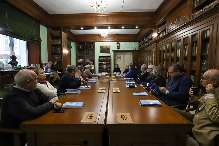К 75-летию Геннадия Михайловича Федорова: в БФУ им. И. Канта открыли памятную доску профессора  |  10