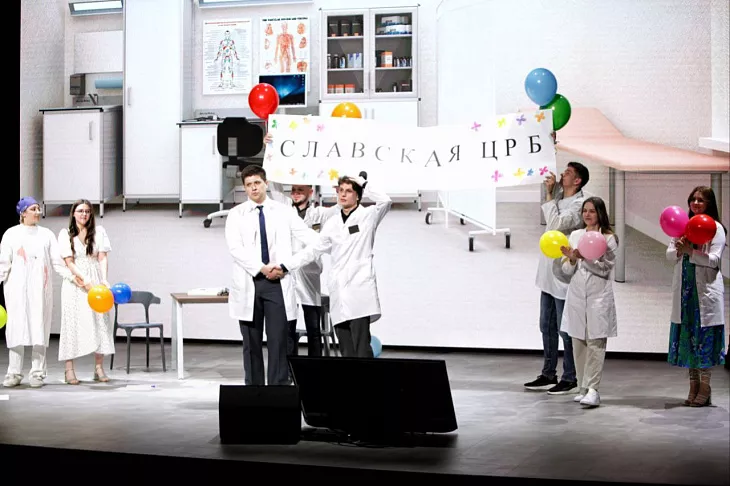148 выпускников Высшей школы медицины БФУ им. И. Канта отметили окончание учебного процесса |  4