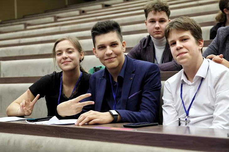 В БФУ состоялся кейс-чемпионат школьников по экономике и предпринимательству |  5