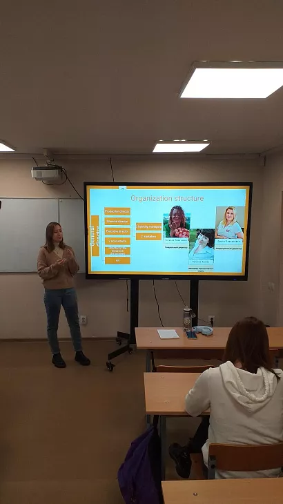 В БФУ прошла защита бизнес-проектов на английском языке |  6