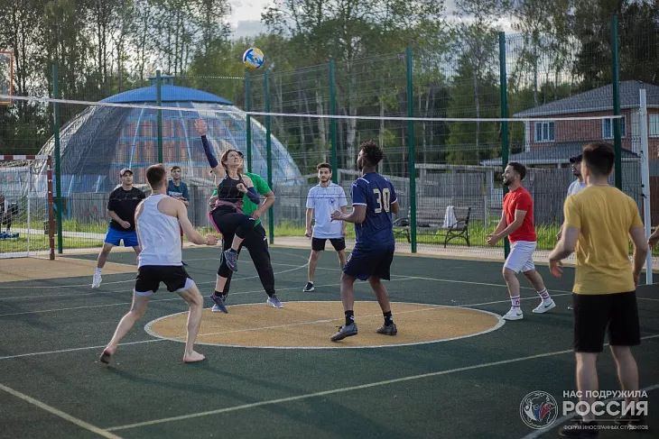 Иностранные студенты БФУ приняли участие в международном форуме «Нас подружила Россия» |  8