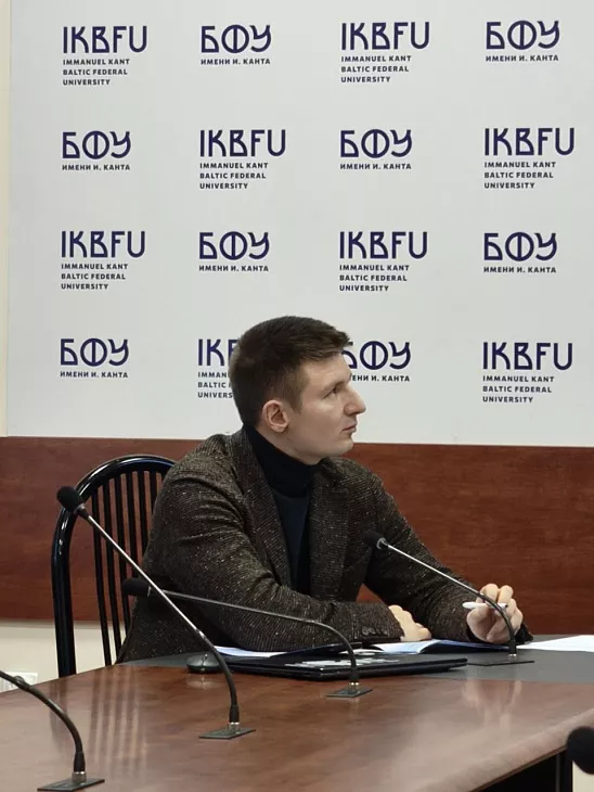 Открытый диалог: будущие юристы обсудили вопросы противодействия правонарушениям с сотрудником региональной прокуратуры |  2