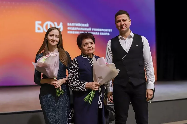 Ученый совет БФУ им. И. Канта поздравил сотрудников университета, защитивших в 2025 году докторские и кандидатские диссертации |  5