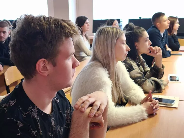 В Западном филиале Президентской академии состоялся «Открытый диалог» о&nbsp;профилактике экстремизма в&nbsp;сети |  3