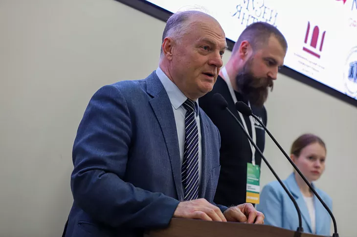 500 участников, 400 докладов, 42 победителя: подведены итоги форума «ХимБиоSeasons 2025» |  4