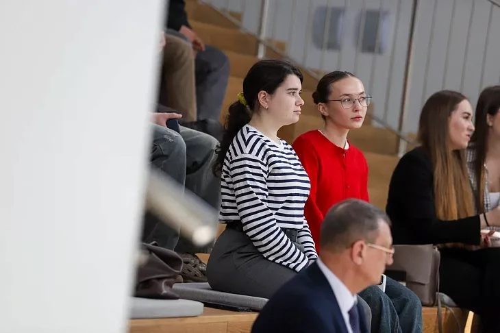 «Освобождение. Путь к Победе»: в БФУ им. И. Канта открыли выставку работ фронтовых фотокорреспондентов |  5