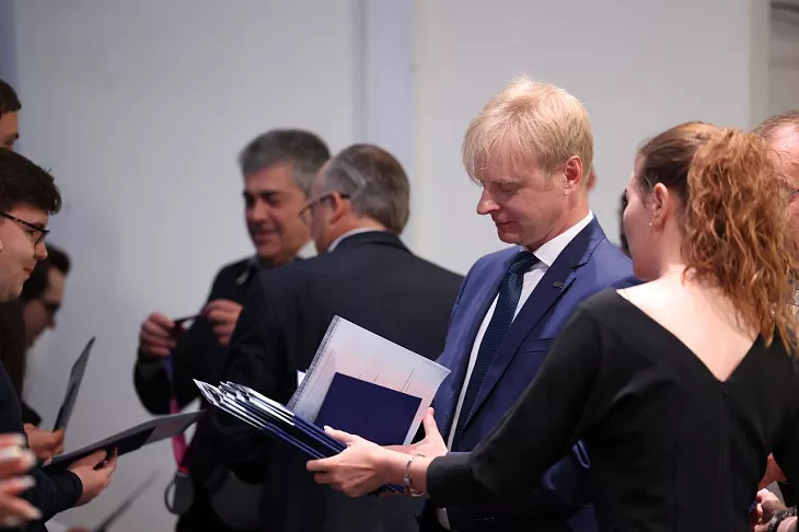 В БФУ им. Канта вручают дипломы выпускникам 2023 года |  10