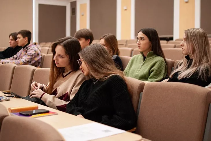 В БФУ провели образовательный интенсив по&nbsp;основам проектной деятельности |  5