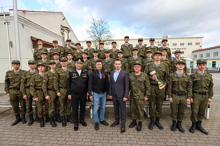 Стрельба, эстафеты, канат: в Военном учебном центре определили самый спортивный взвод |  3
