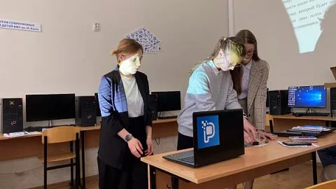 Школьники проекта «Звезда будущего» защитили итоговые инженерные проекты 