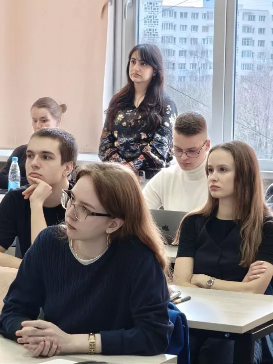 Открытый диалог с подполковником полиции: о профессиональном долге и этичном поведении  |  3