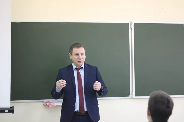 Безопасность в&nbsp;цифровом мире: молодежь учится различать признаки вербовки в&nbsp;интернете |  2