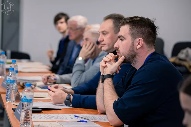 В БФУ прошла конференция ScienceMic 2022 для одаренных школьников |  1