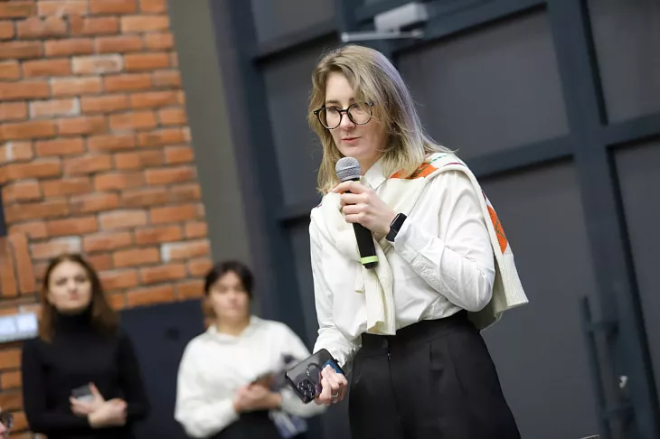 «Как творчество меняет промышленность» — обсудили эксперты международного фестиваля «АртПром» в БФУ им. И. Канта  |  1