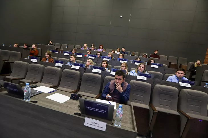 Волонтерство, выездные школы, адаптация для первокурсников: студенты защитили проекты на Грантовом конкурсе |  6