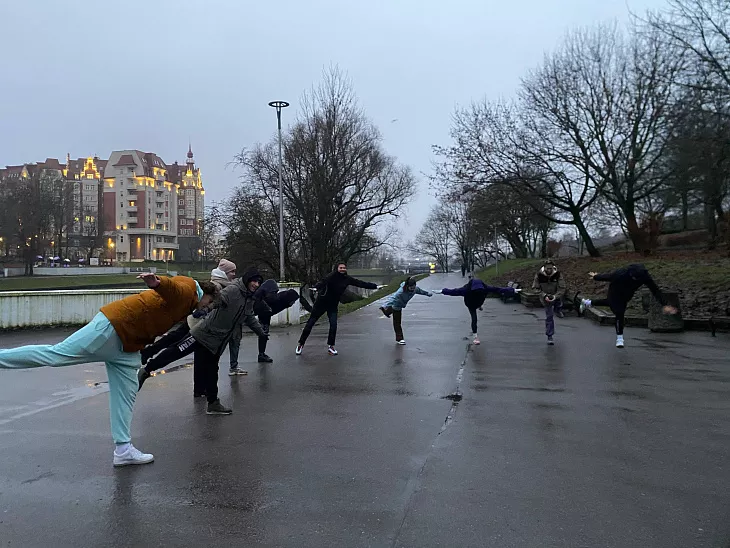 «История на&nbsp;бегу»: сотрудники БФУ им.&nbsp;И.&nbsp;Канта провели экскурсию в&nbsp;память об&nbsp;авиаполке «Нормандия — Неман» |  3