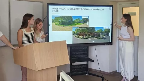 Студенты БФУ защитили комплексный проект развития территории поселка Синявино