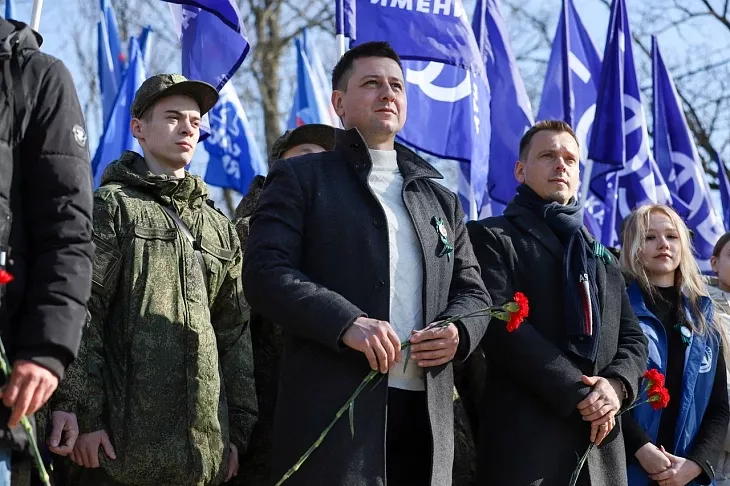 Сотрудники и&nbsp;студенты БФУ им.&nbsp;И.&nbsp;Канта почтили память воинов-участников штурма Кенигсберга |  2